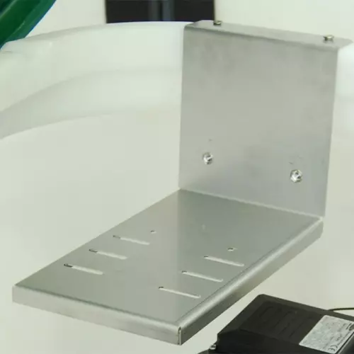 Staffa INOX a L per fissaggio del quadro elettrico T-CONTROL o sterilizzatore AQUA SALT