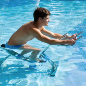 Attrezzature per il fitness in Piscina