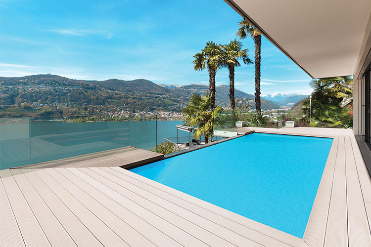 Listone in legno composito WPC BAMBOO per pavimentazione esterna