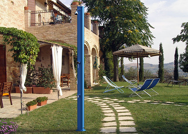 Doccia solare da giardino JOLLY S 25 LITRI con lavapiedi