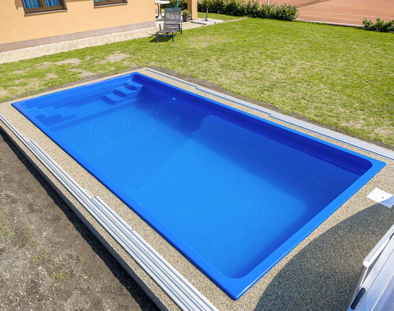 Piscina interrata in vetroresina Unique