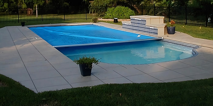 Copertura di Sicurezza per piscina Polartex 4 SEASONS UNDERTRACK automatica