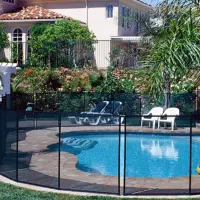 Recinzione di sicurezza per piscina - rete in alluminio avvolgibile