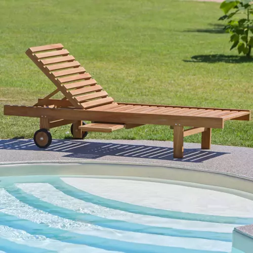 Lettino da giardino MARTA in legno teak con portaoggetti a scomparsa