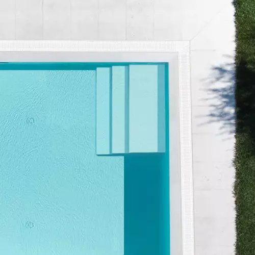 Scala dritta EPS a 3 gradini rasata con liner antisdrucciolo