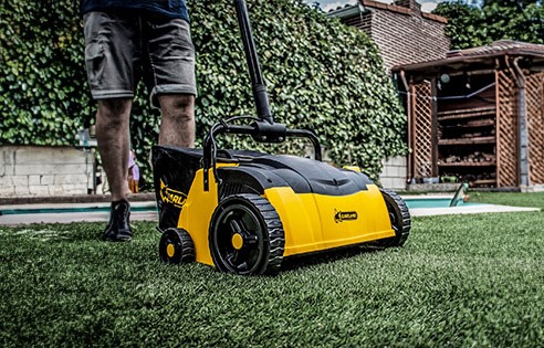 Spazzolatrice per erba sintetica Comber 1400 W