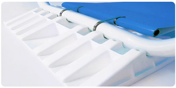 Sottopiede per contrafforti della piscina Laghetto Classic Sottopiede per contrafforti della piscina Laghetto Classic