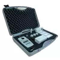 Fotometro MD 100 5 in 1 per misura cloro, pH, acido cianurico, alcalinità totale e durezza calcica.